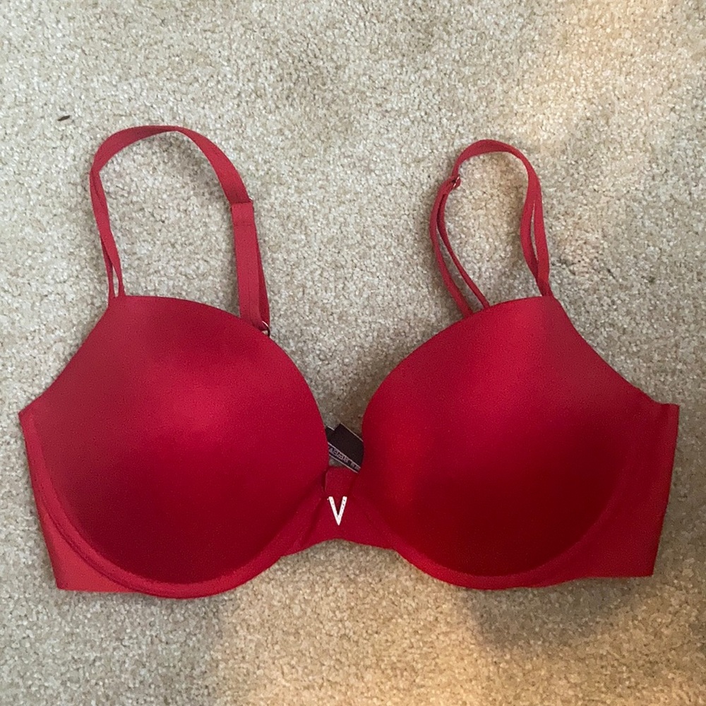 VICTORIAS SECRET 36D RED PUSH UP BRA